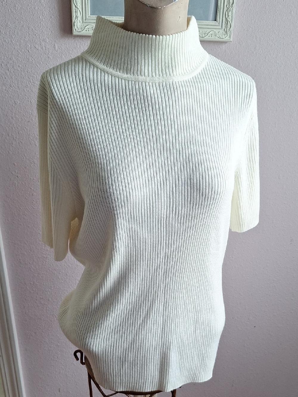 croft & barrow Cream Ribbed Mock Neck Top